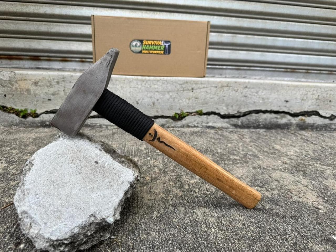 Survival Hammer Multipurpose - gambar 2